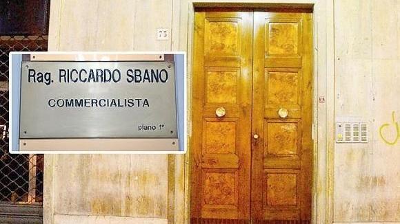 «Spariti i soldi delle clienti», commercialista a processo