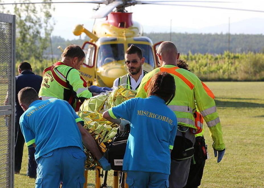 Malore mentre brucia sterpaglie: è grave 