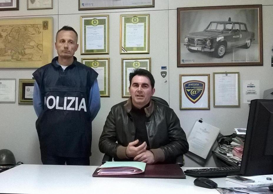 Racconta barzellette per fare sesso sul web 