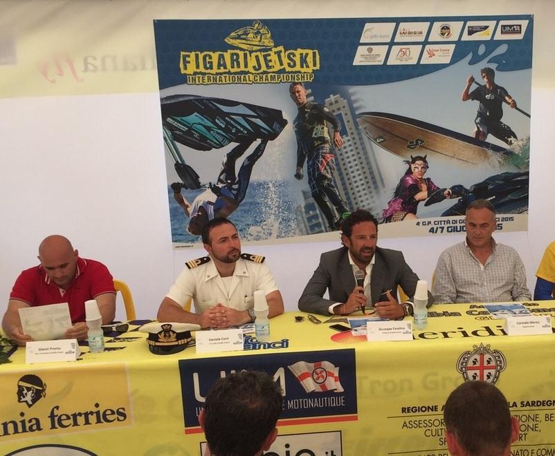 Aquabike e sport di mare: Golfo Aranci lancia l’estate 