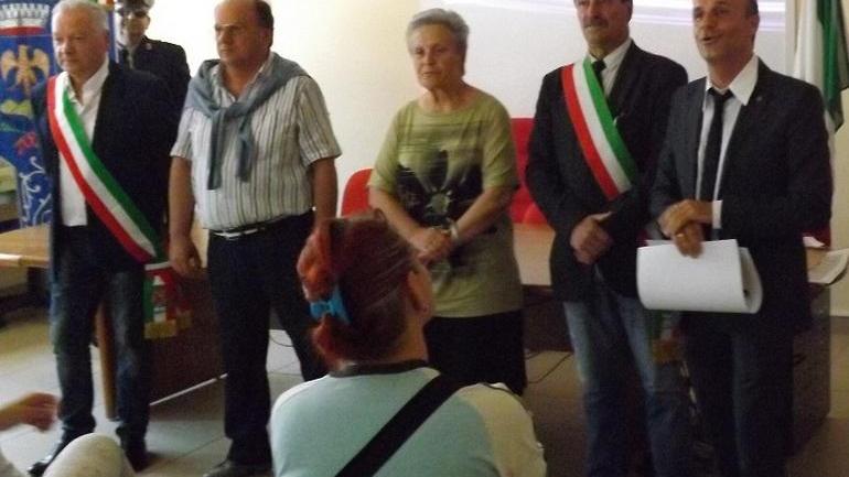 Un’aula della scuola per Parenti