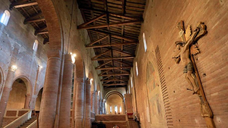 Dopo tre anni riapre, con un percorso di visite guidate, l’abbazia di Nonantola
