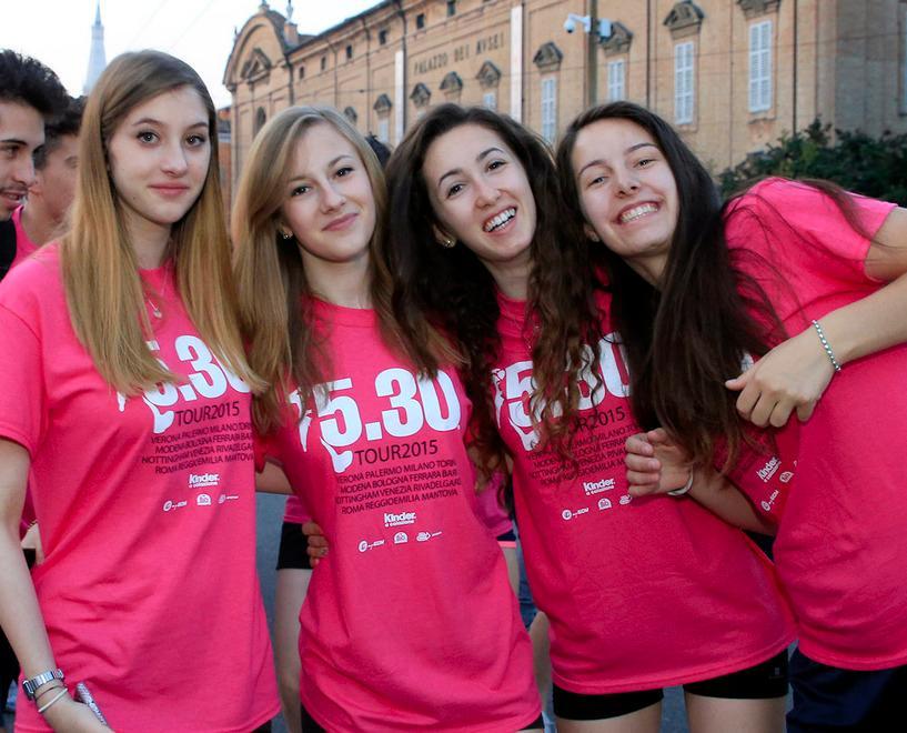 Run 5.30, all’alba oltre seimila persone per dire «Io c’ero» 