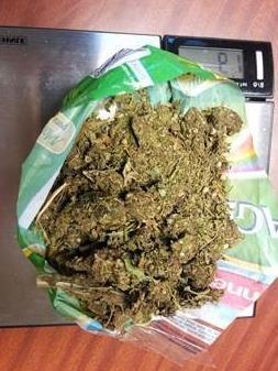 La marijuana li mette nei guai 