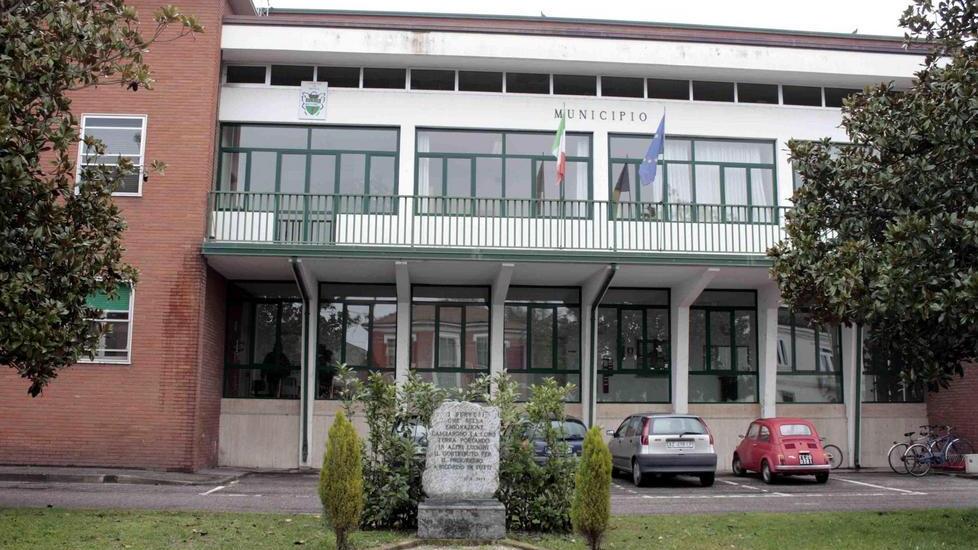 Berra, sulle tasse minoranza all’attacco