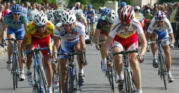 Una domenica sulle due ruote Da Bicincittà alla Coppa Sportivi