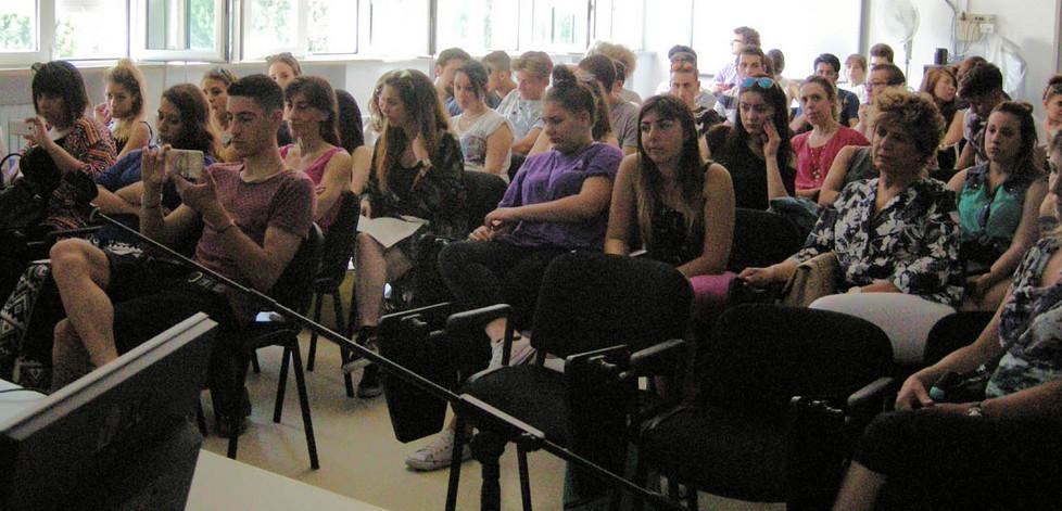 Gli studenti a “rapporto” e poi in vacanza