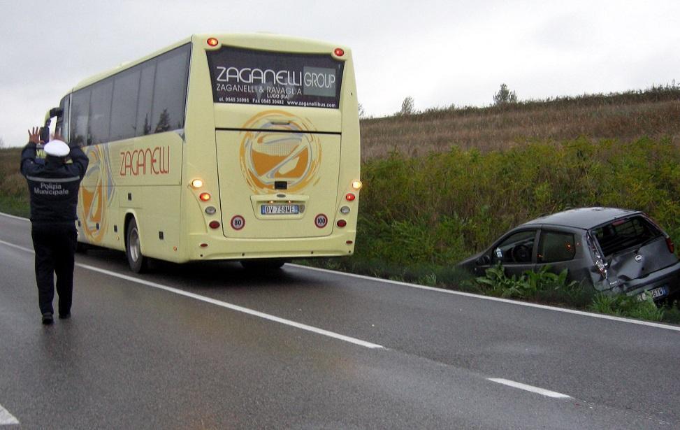 Incidente con pullman (foto archivio)