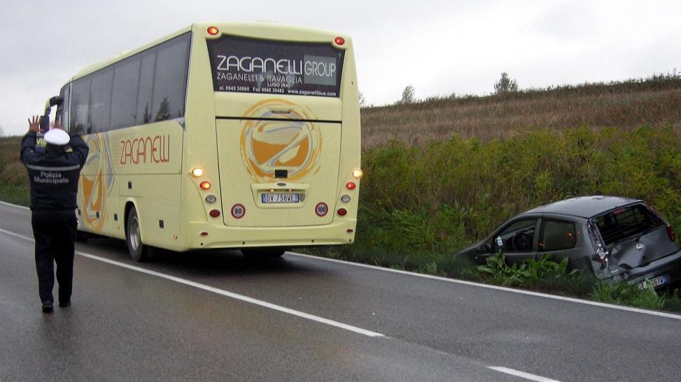 Incidente con pullman (foto archivio)