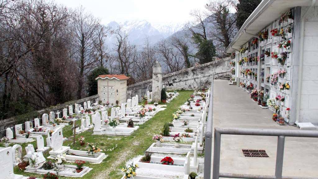 Il cimitero di Pariana