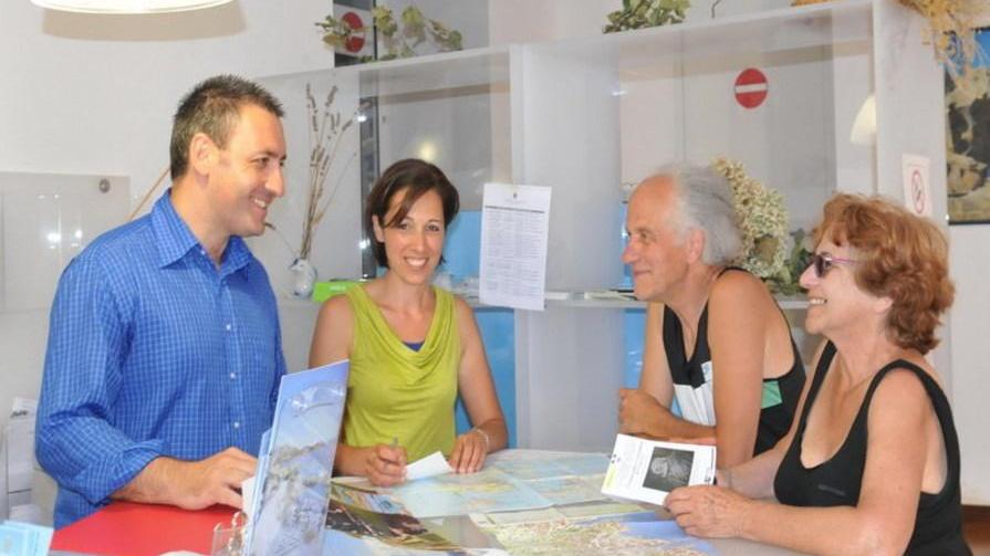 Consiglieri al lavoro all’info point