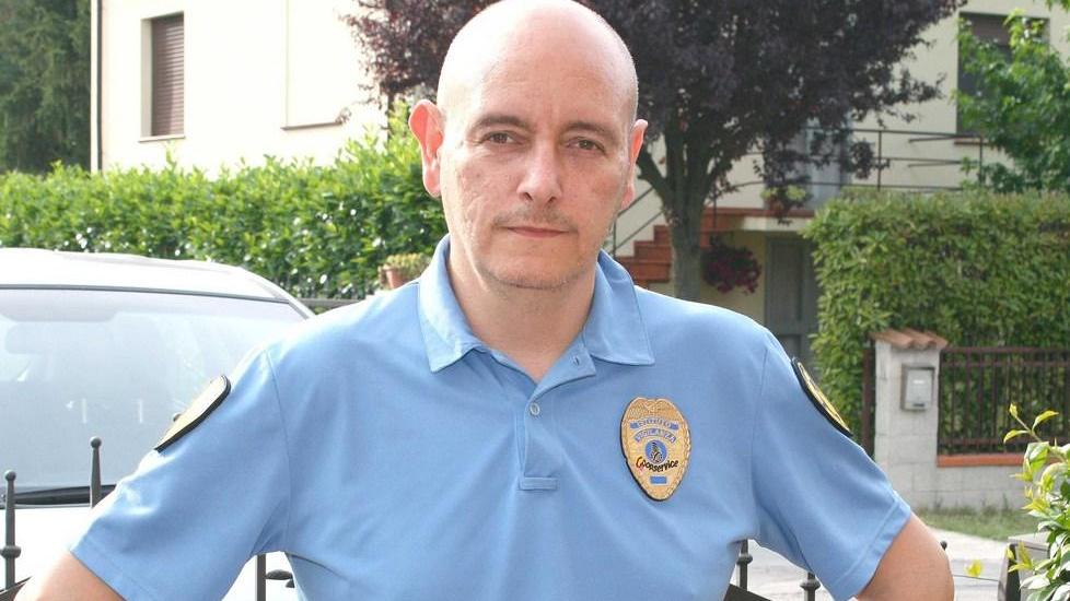 Sventa il furto da Hera e prende una sprangata