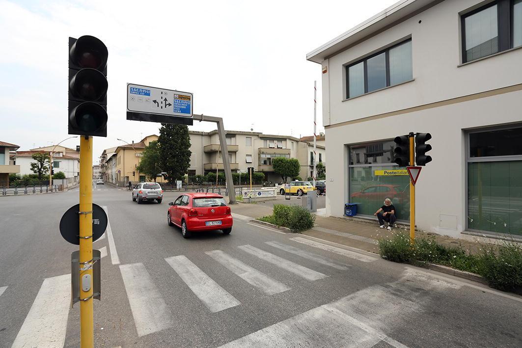 Il semaforo speciale del viale 