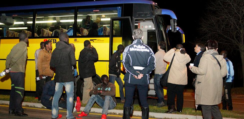 Profughi, è braccio di ferro tra i Comuni 