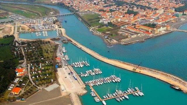 La Porto Spa cerca partner si tratta con Sales e 5 gruppi