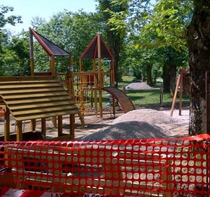 Via al restyling dei parchi per bambini