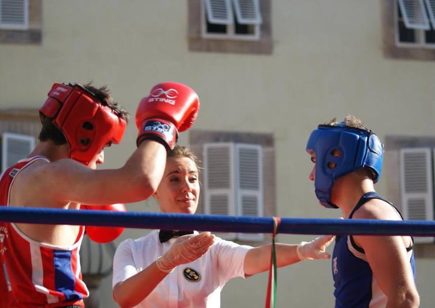 Boxe spettacolo sul ring in Cortile degli Svizzeri 