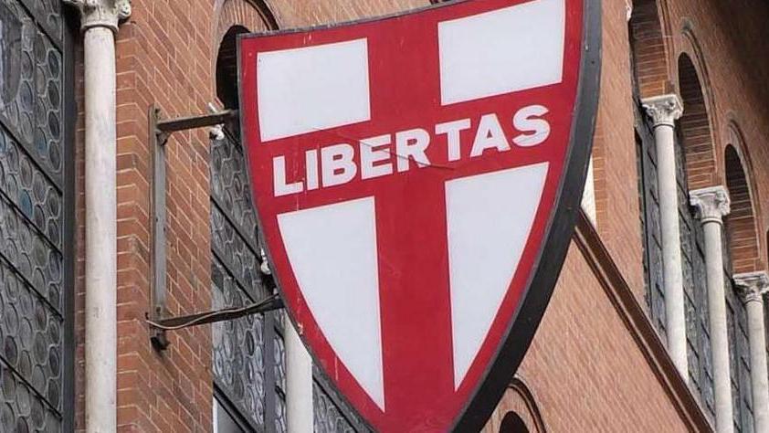 Sigilli anche alla sede dell’ex Democrazia Cristiana