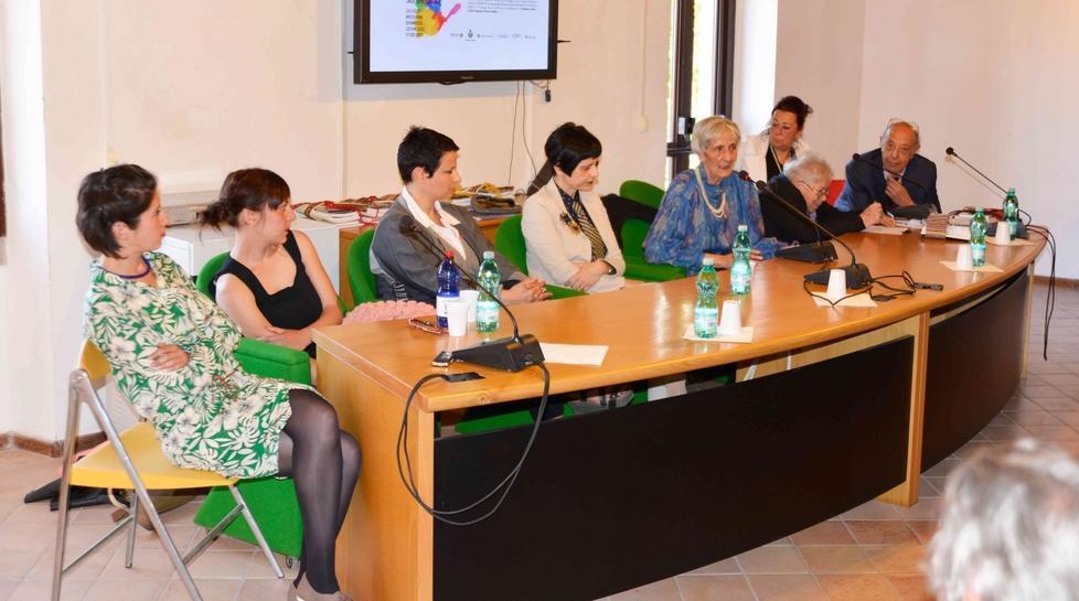 Donne e arte, folla di visitatori al Meoc