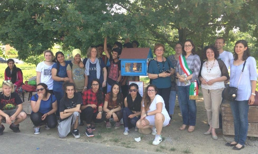 Una “cassetta” per scambiarsi i libri