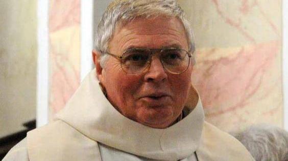 Morto ad Aulla don Sergio Rosaia cappellano degli Alpini apuani