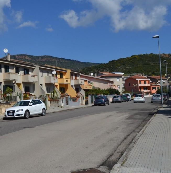 Bosa, cinquantenne attaccato da un cane perde una falange 