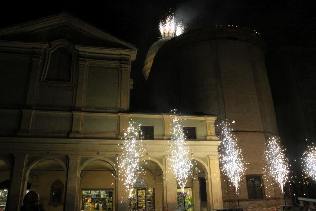 Fuochi d'artificio sulla cattedrale 