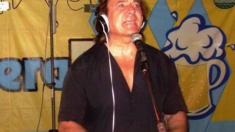 Stasera la musica di dj Cioni ci riporta indietro nel tempo