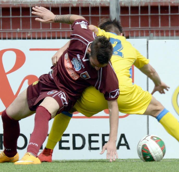 Galli e Gasbarri, il Livorno ora prende tempo 
