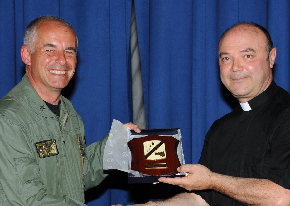Don Sterli lascia la 46ª Brigata Aerea dopo quindici anni