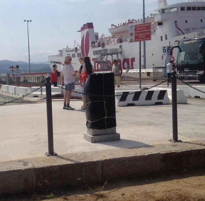 Ma la targa non è sul pontile