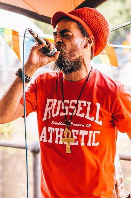 A Riotorto si balla il reggae