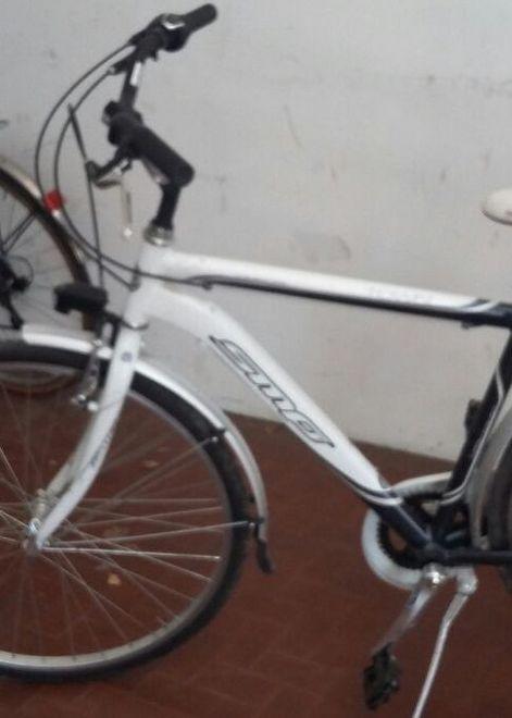 I carabinieri recuperano due bici rubate