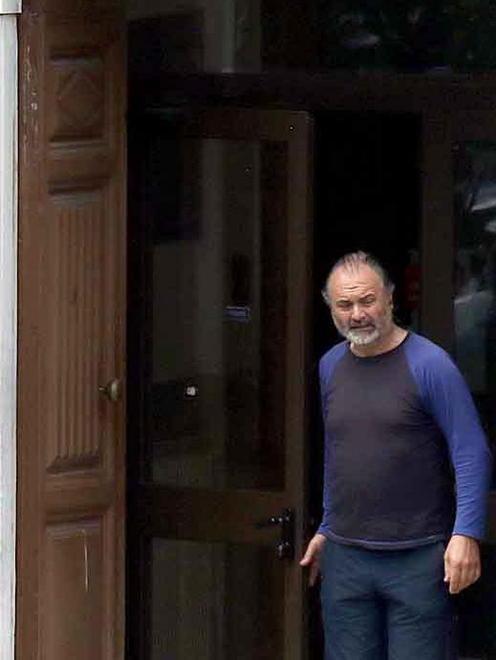 Piccioli: «È un burattino, se lo meritava» 