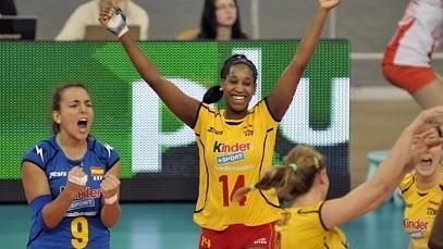 La Liu Jo fa spesa a Potsdam: arriva la cubana Jessica Rivero