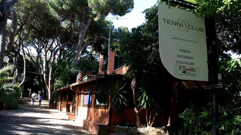 Tennis, trovati i gestori per l’estate
