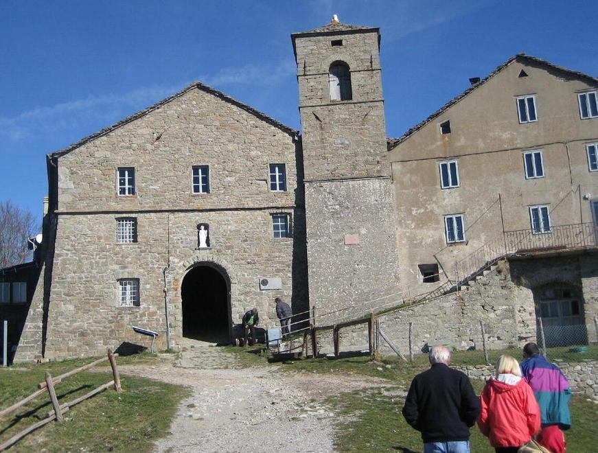 Torna la camminata S. Pellegrino-Gallicano 