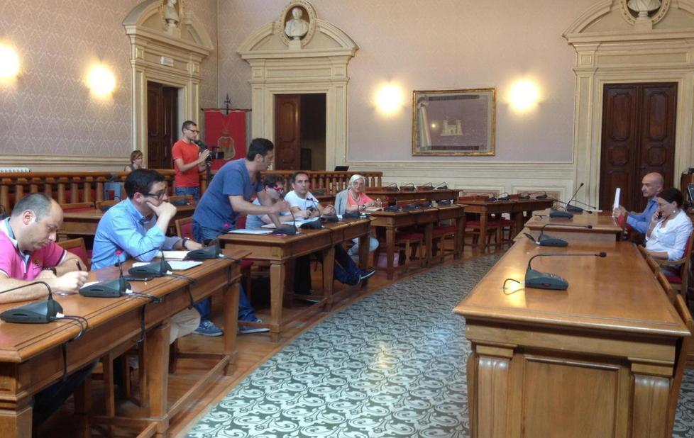 «Hanno dato il Caprilli a 300 euro al mese» 