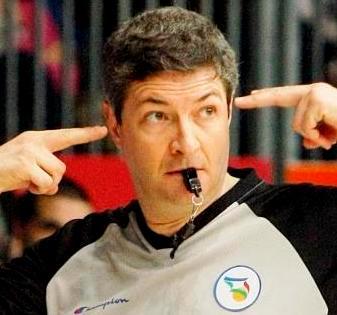 Gli arbitri di gara 7