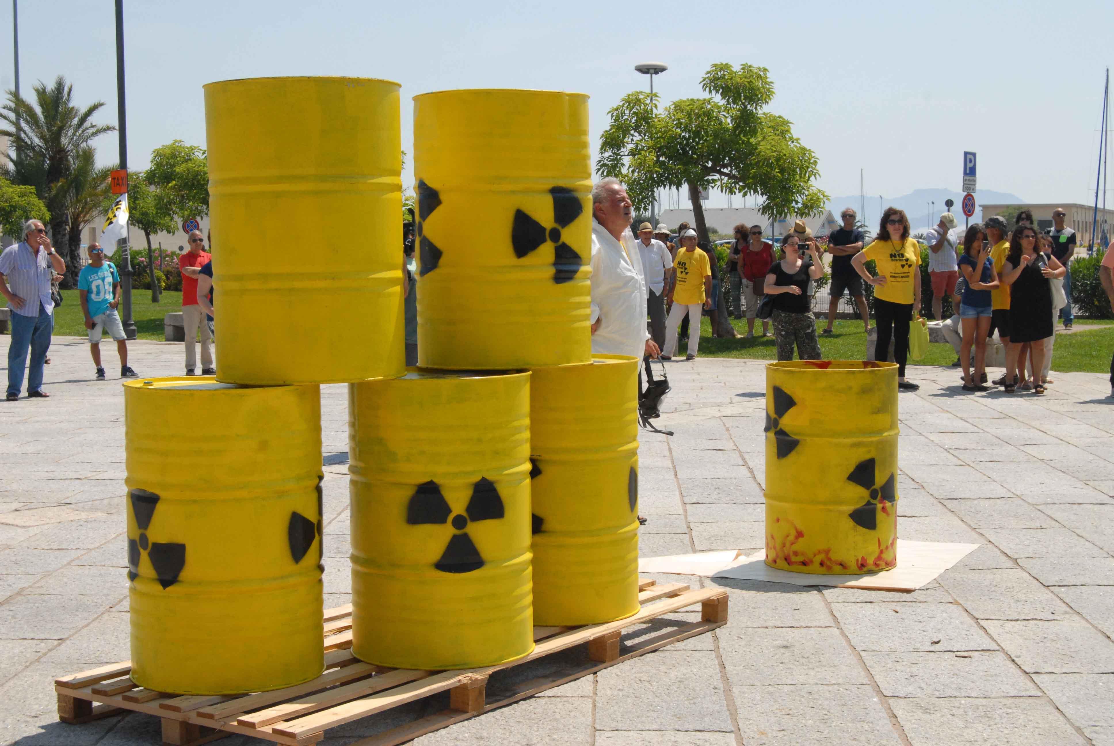 Una manifestazione contro le scorie radioattive a Olbia