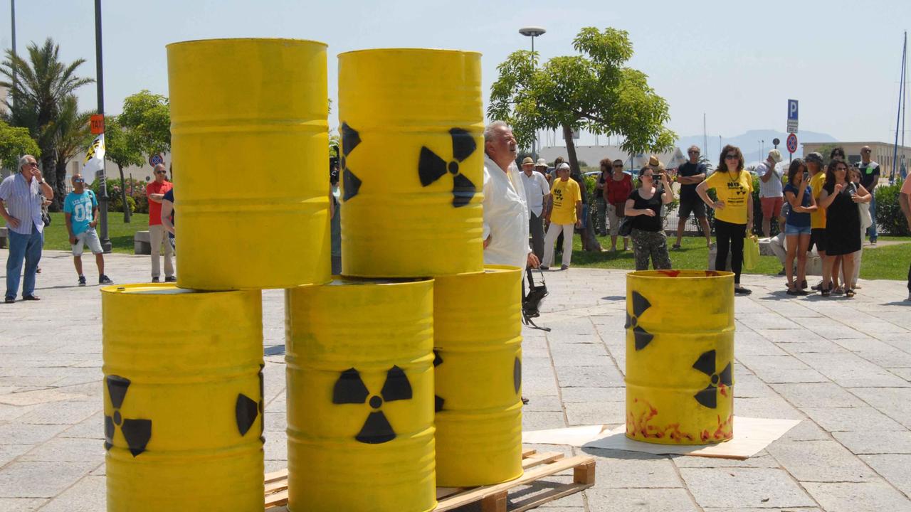 Una manifestazione contro le scorie radioattive a Olbia