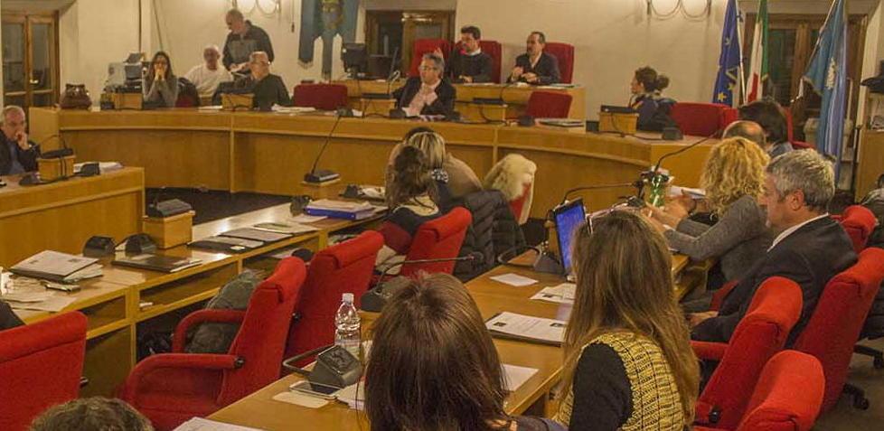 «Nel bilancio del Comune c’è un buco di 2,8 milioni» 