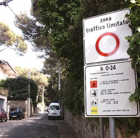Ztl, tutto pronto restano invariati i pass ai residenti 
