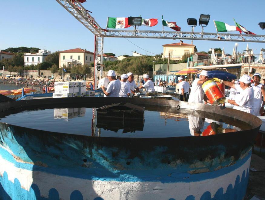 Festa del pesce rinnovata ma la tradizione non si tocca