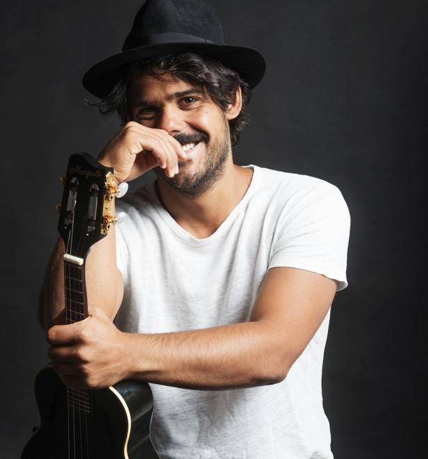 Abbabula rilancia con il live di Mannarino 