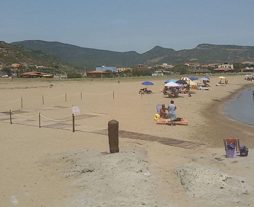 Bosa Marina, la spiaggia ora accessibile ai disabili 