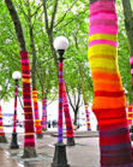 “Yarn bombing”, oggi Aglientu si riempie di colori