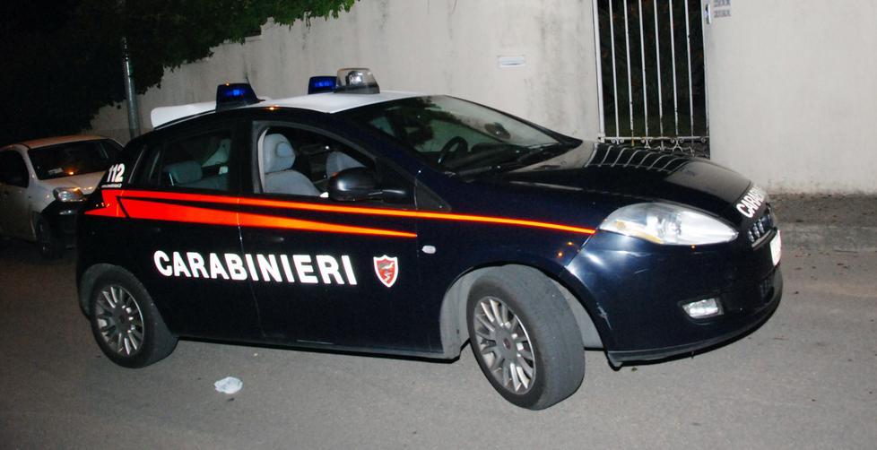 Un'auto dei carabinieri del reparto territoriale di Olbia