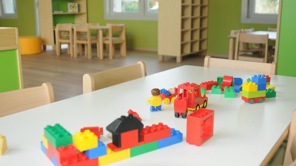 Scuole materne comunali: la statalizzazione sfuma