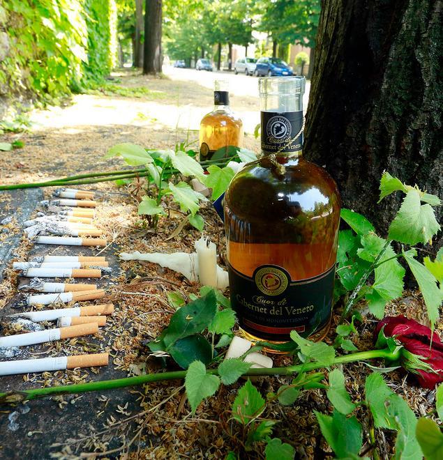Rito vudù e incendio doloso: coppia rischia di morire soffocata a Modena Est